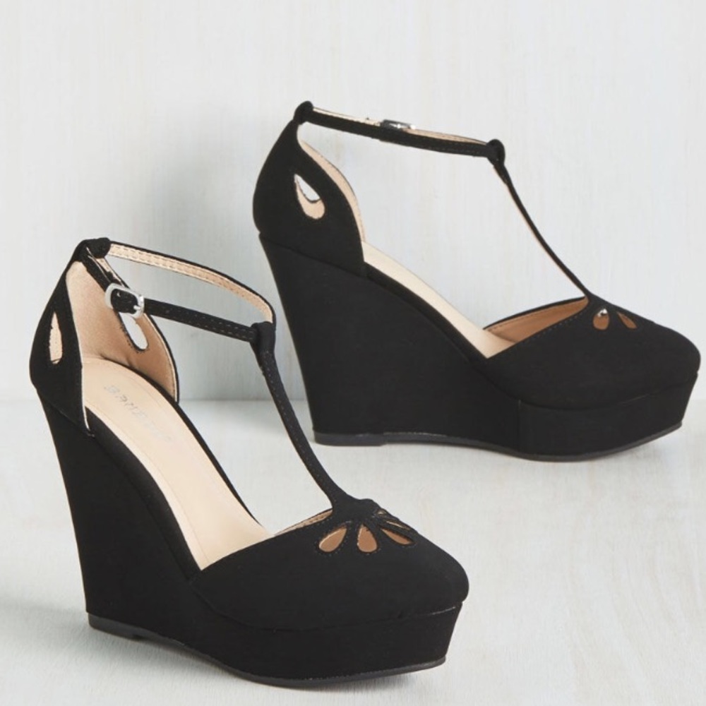 ModCloth Black Vintage Retro Style Wedges